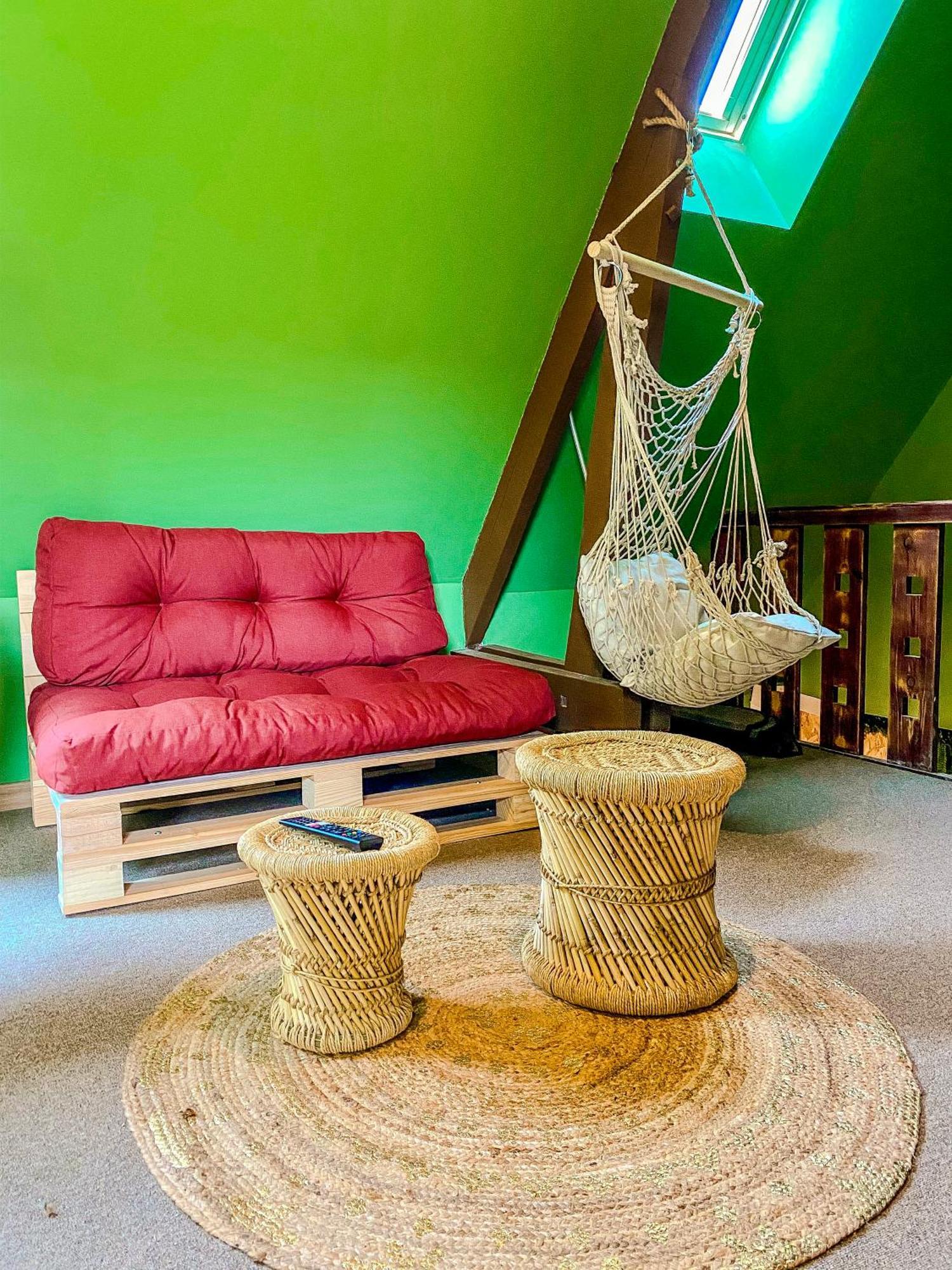 La Kabane , Appartement Proche Centre Et Plage Avec Experience Decoration Jungle Unique 勒波泰勒 外观 照片
