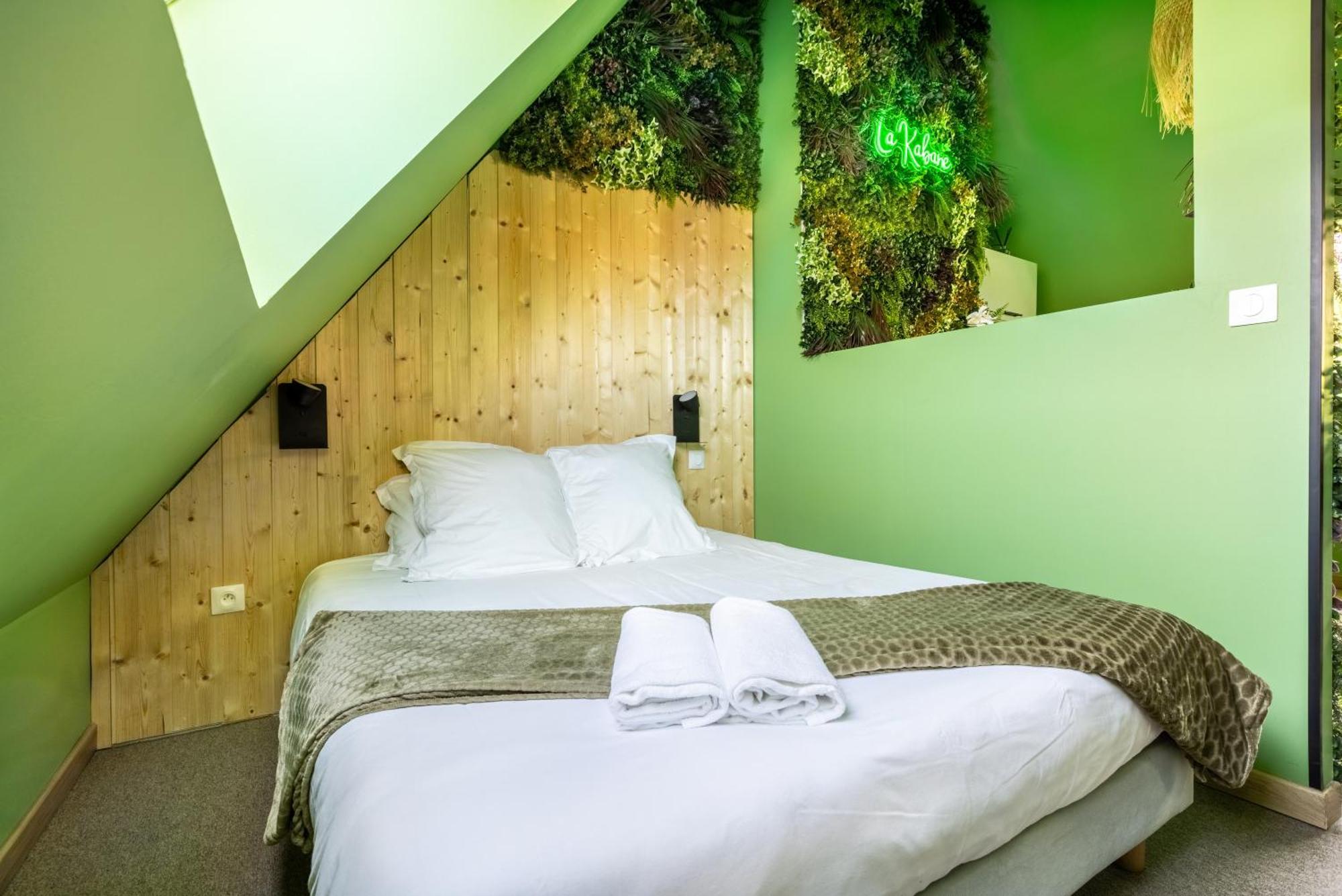 La Kabane , Appartement Proche Centre Et Plage Avec Experience Decoration Jungle Unique 勒波泰勒 外观 照片